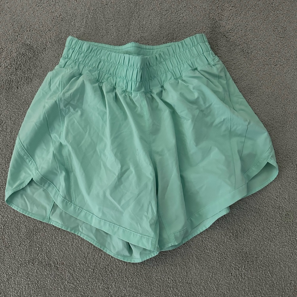 Lululemon track that shorts